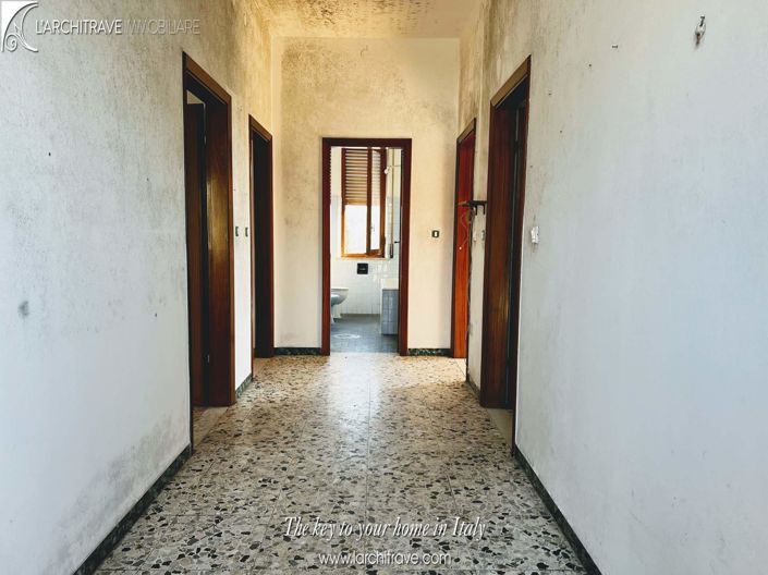 Image No.3-2 Bed Villa for sale