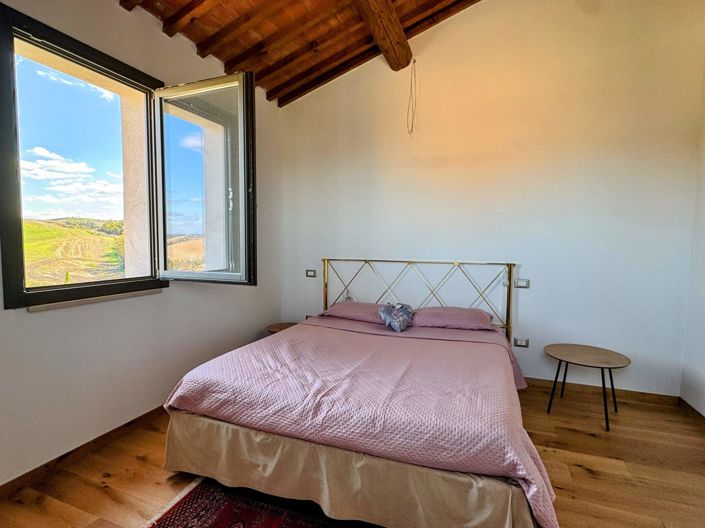 Image No.11-3 Bed Villa for sale