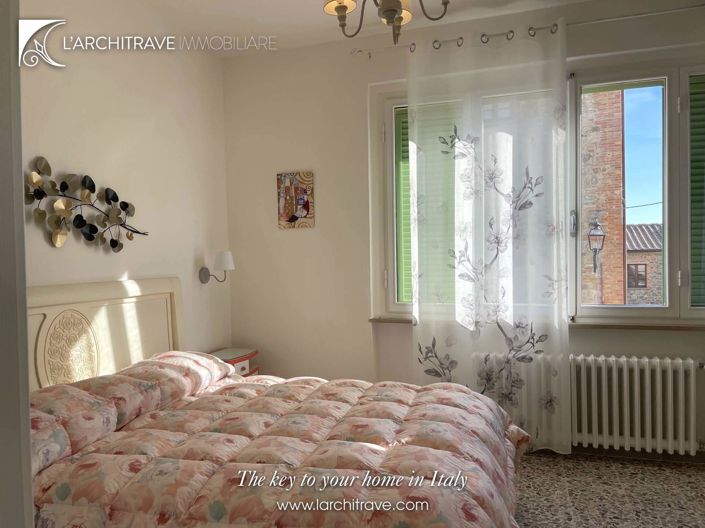 Image No.16-6 Bed Villa for sale