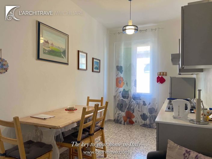 Image No.7-6 Bed Villa for sale