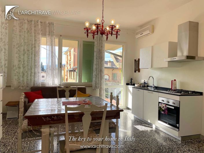 Image No.9-6 Bed Villa for sale