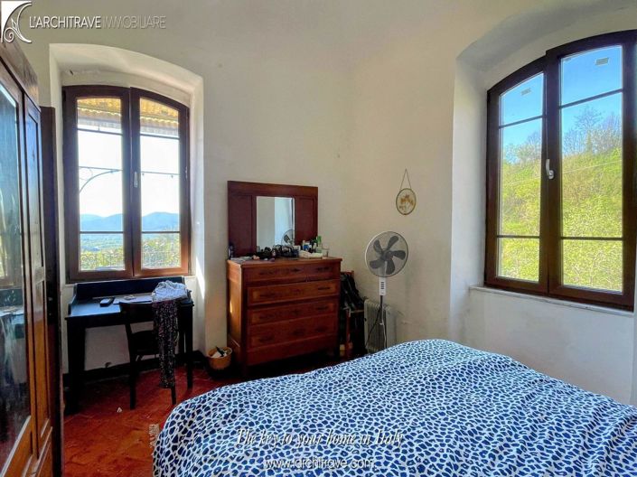 Image No.11-2 Bed Villa for sale