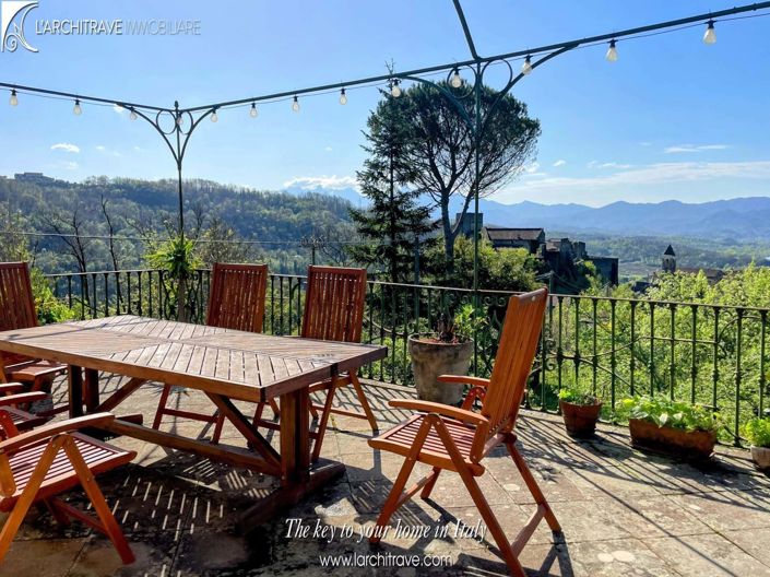 Image No.17-2 Bed Villa for sale