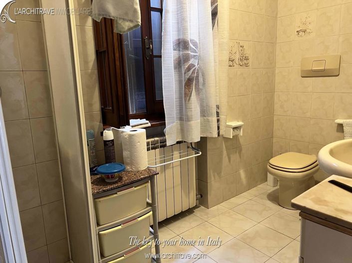 Image No.9-4 Bed Villa for sale