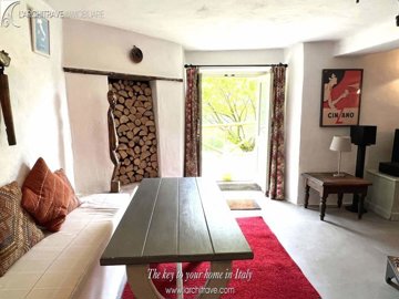 db66835f-126f-eeb7-5ad7-28b977e9df0e