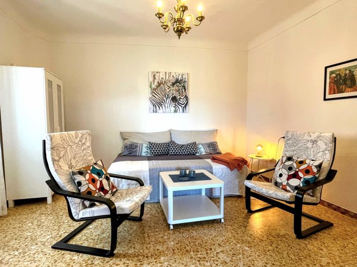 Image No.7-2 Bed House for sale