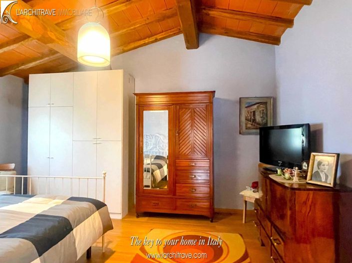 Image No.9-3 Bed Villa for sale