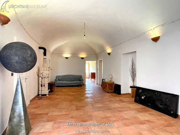 Image No.2-3 Bed House for sale