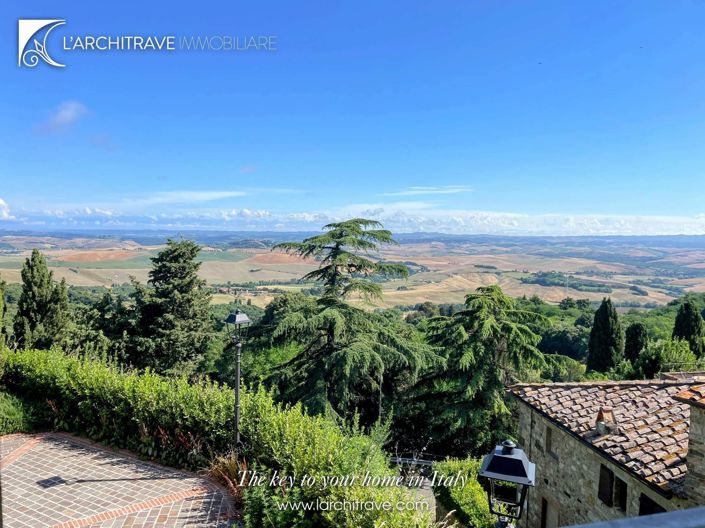 Image No.21-3 Bed House for sale