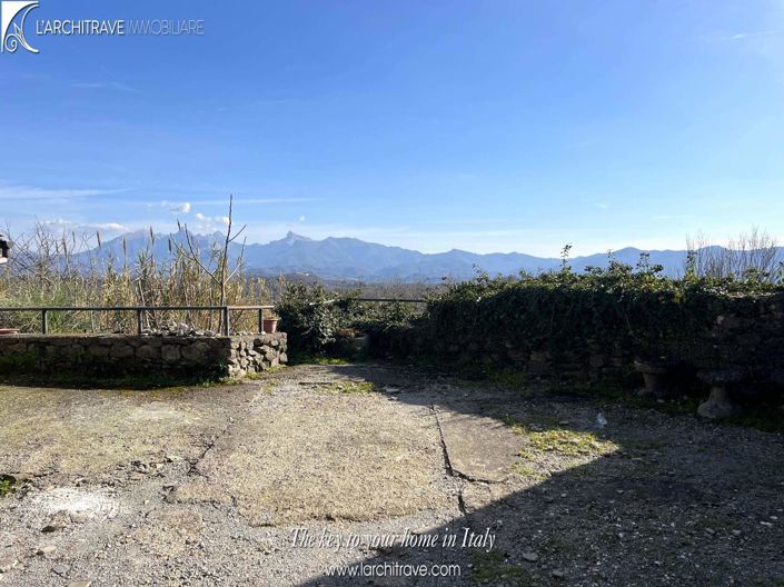 Image No.9-2 Bed House for sale