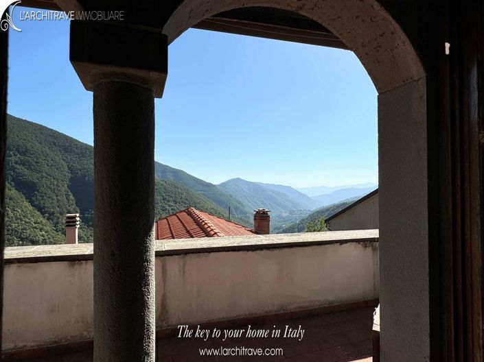 Image No.4-Maison de 5 chambres à vendre à Comano