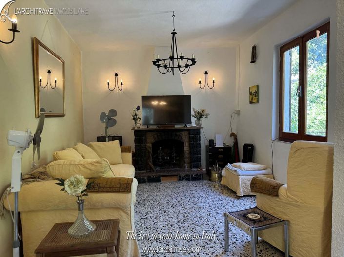 Image No.5-Villa de 1 chambre à vendre à Licciana Nardi