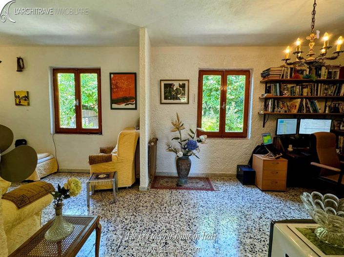 Image No.6-Villa de 1 chambre à vendre à Licciana Nardi