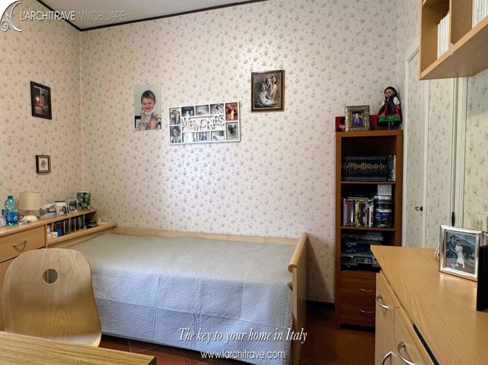 Image No.18-5 Bed Villa for sale