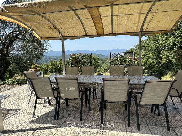 Image No.2-5 Bed Villa for sale