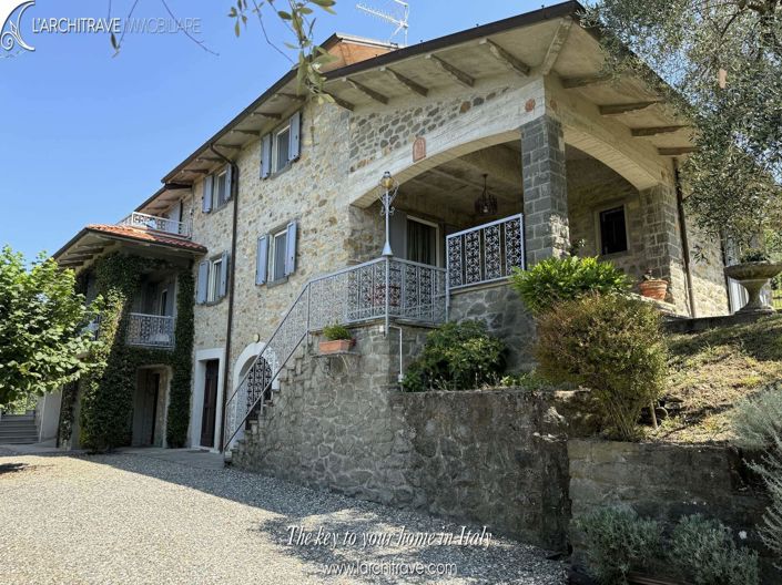 Image No.24-5 Bed Villa for sale