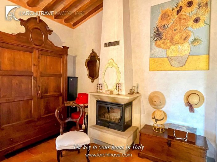 Image No.24-3 Bed House for sale