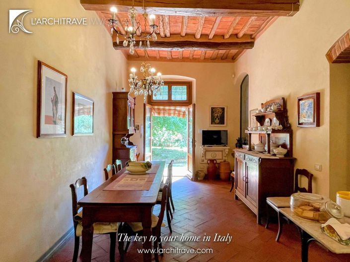 Image No.3-3 Bed House for sale