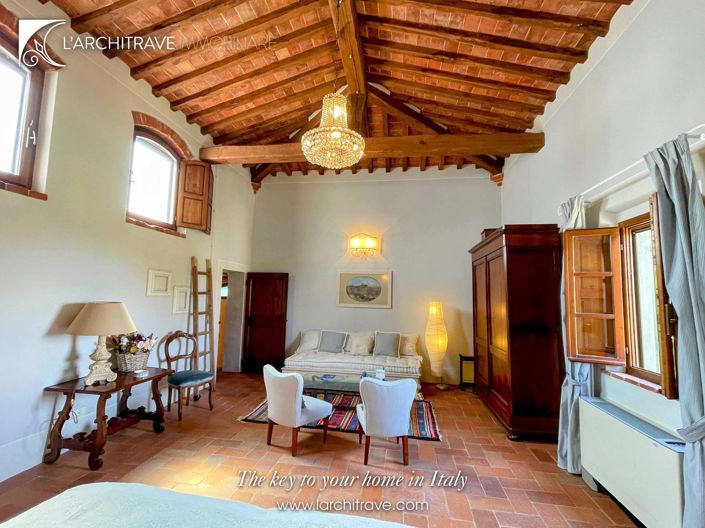 Image No.31-3 Bed House for sale