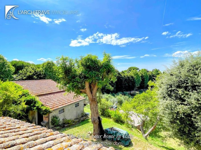 Image No.36-3 Bed House for sale