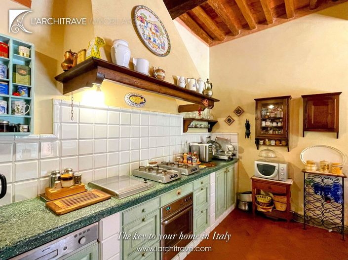 Image No.6-3 Bed House for sale