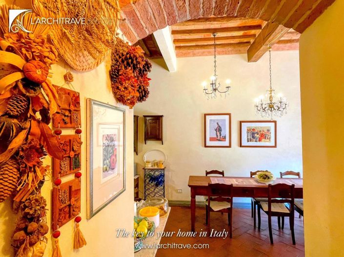 Image No.7-3 Bed House for sale