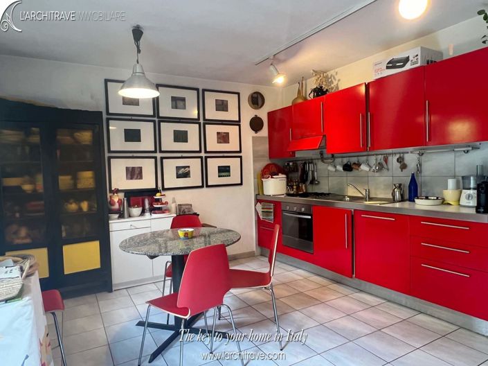 Image No.3-1 Bed House for sale