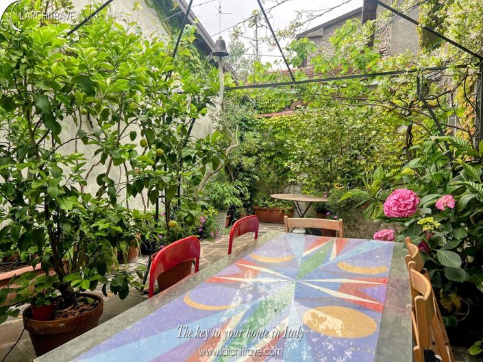 Image No.9-1 Bed House for sale