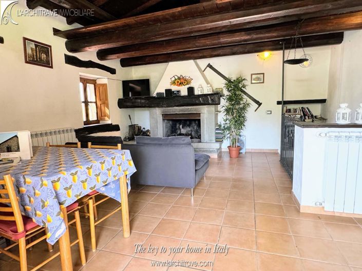 Image No.7-2 Bed House for sale