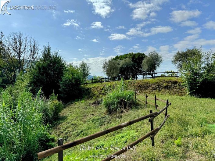 Image No.4-2 Bed Villa for sale