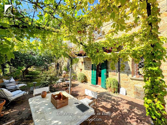 Image No.1-Villa de 3 chambres à vendre à Chianni