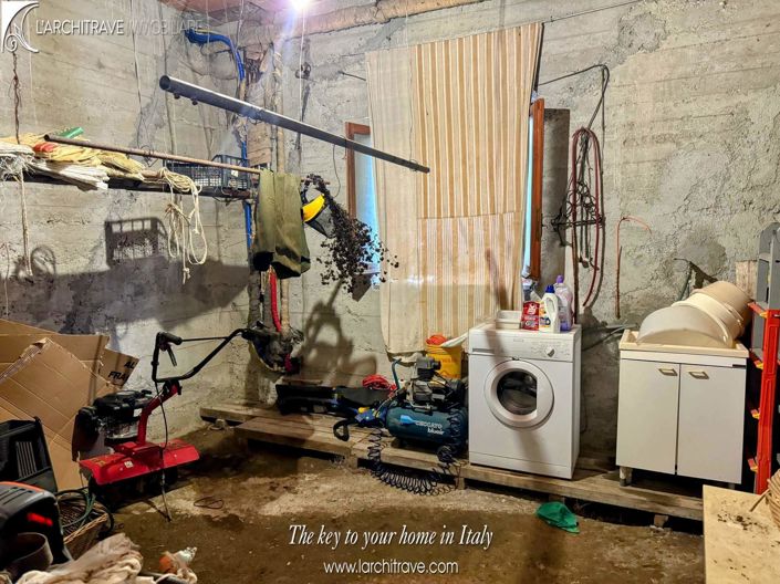 Image No.15-Villa de 2 chambres à vendre à Comano