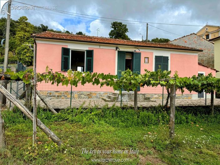 Image No.20-2 Bed Villa for sale