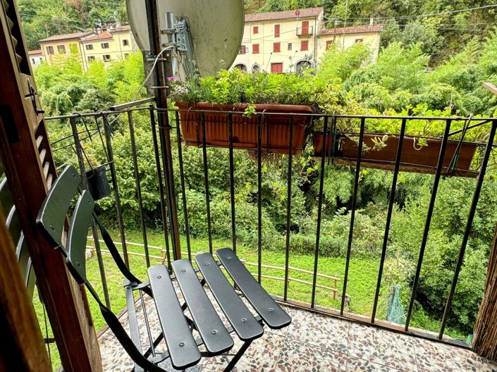 Image No.17-3 Bed House for sale