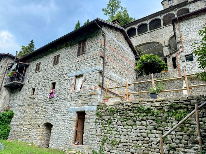 Image No.2-Maison de 3 chambres à vendre à Fivizzano