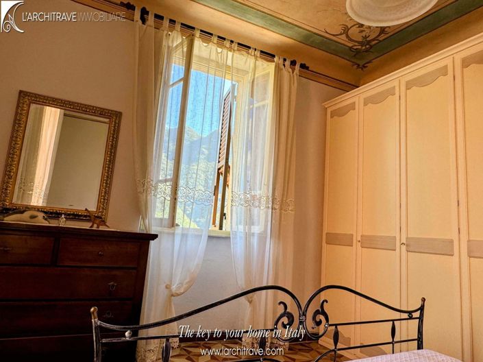 Image No.14-3 Bed House for sale