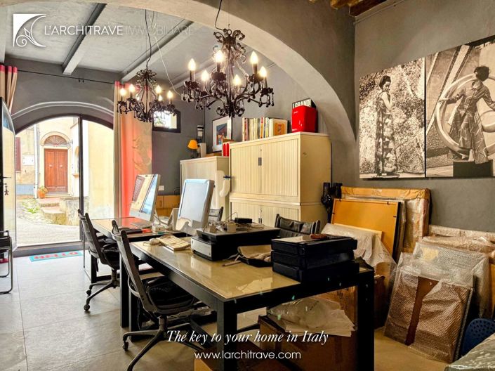 Image No.32-Maison de 2 chambres à vendre à Lajatico