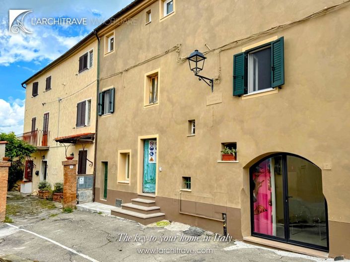 Image No.35-Maison de 2 chambres à vendre à Lajatico