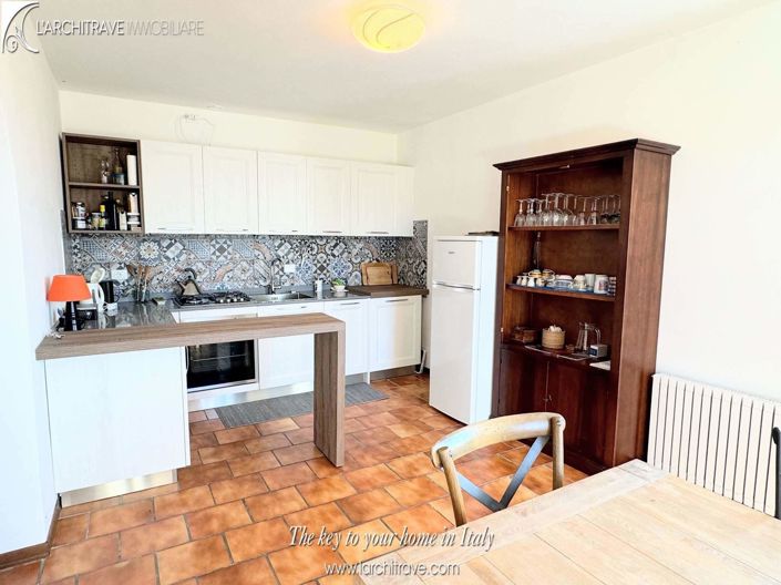 Image No.5-Villa de 2 chambres à vendre à Bagnone