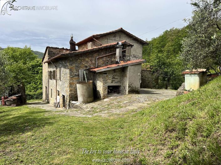 Image No.1-Maison de 3 chambres à vendre à Fivizzano