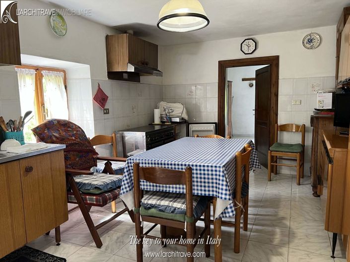 Image No.9-3 Bed House for sale