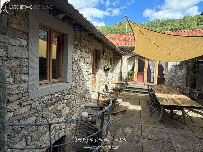 Image No.23-7 Bed Villa for sale