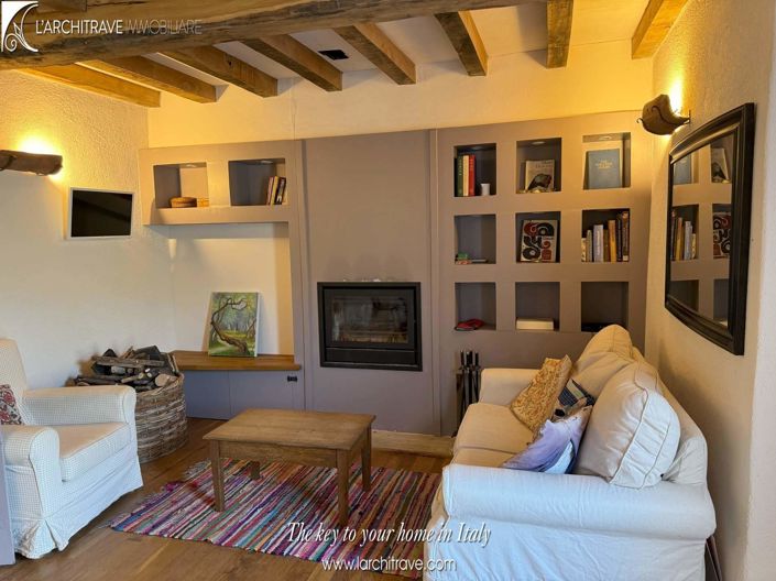 Image No.4-7 Bed Villa for sale