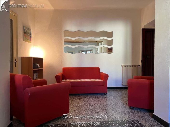 Image No.3-2 Bed House for sale