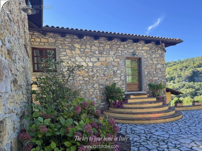 Image No.31-6 Bed Villa for sale