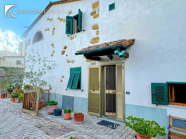 Image No.22-2 Bed House for sale