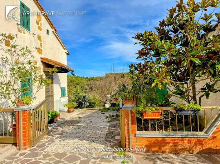 Image No.6-Maison de 2 chambres à vendre à Pomarance