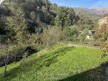 50685bf6-b985-96dc-a3f1-17bf9e5c3745