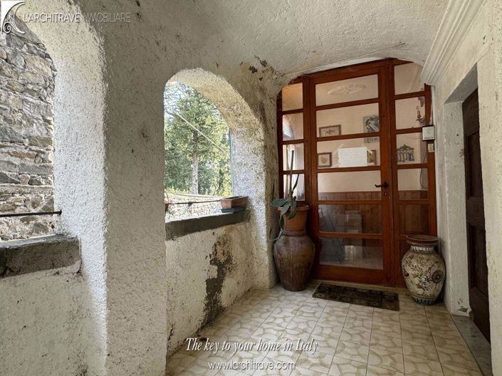 Image No.3-3 Bed House for sale