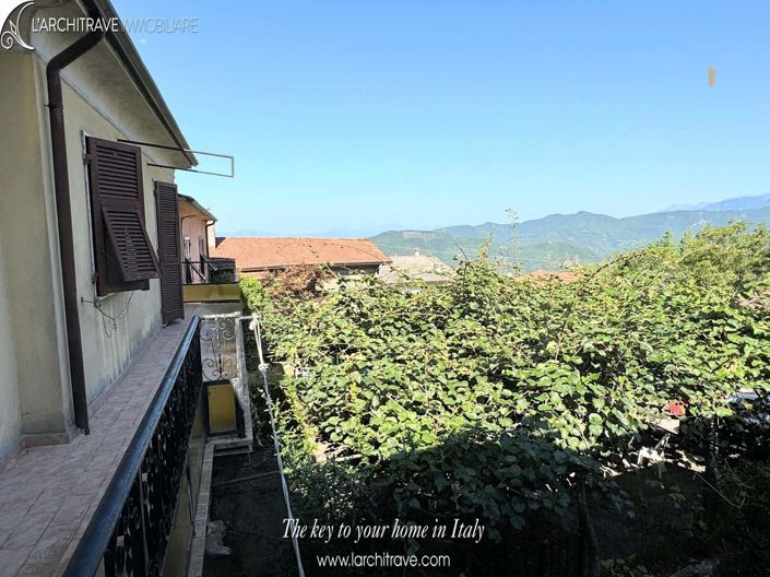 Image No.4-3 Bed House for sale